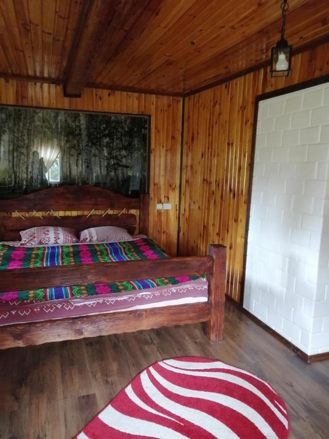 Hotel Usadba Kupalinka Ostrovo Exteriér fotografie