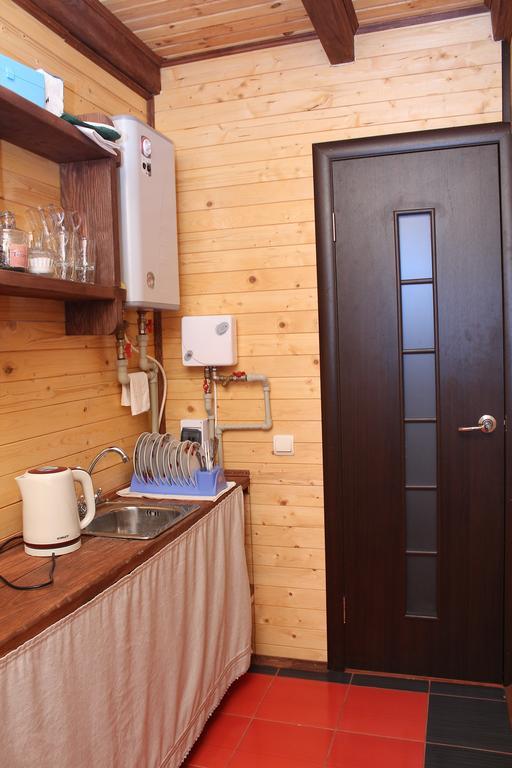 Hotel Usadba Kupalinka Ostrovo Pokoj fotografie