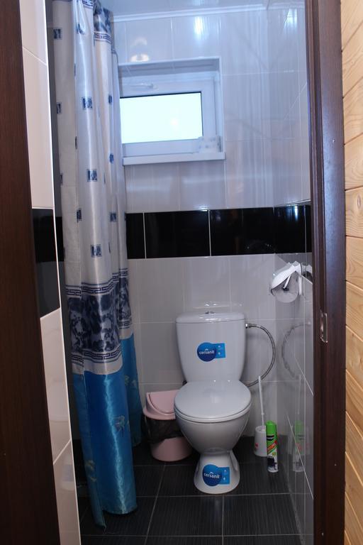 Hotel Usadba Kupalinka Ostrovo Pokoj fotografie