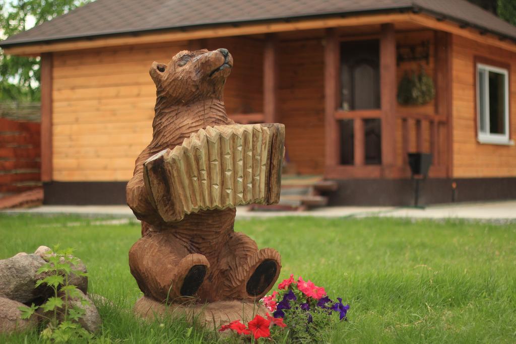 Hotel Usadba Kupalinka Ostrovo Exteriér fotografie