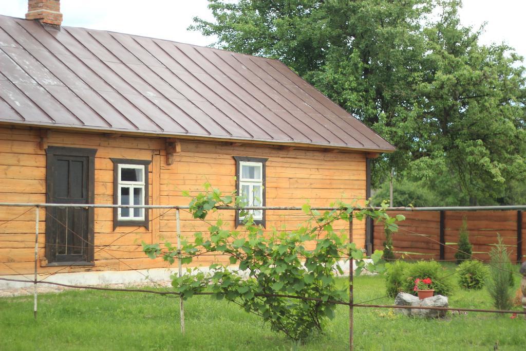 Hotel Usadba Kupalinka Ostrovo Pokoj fotografie